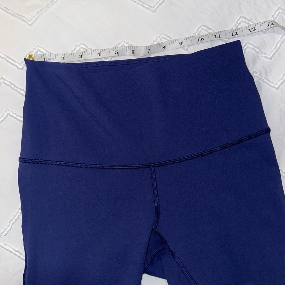 lululemon | Minimalist Crop Hero Blue High Rise Mesh Panel Criss Cross Straps 6 - Picture 14 of 16